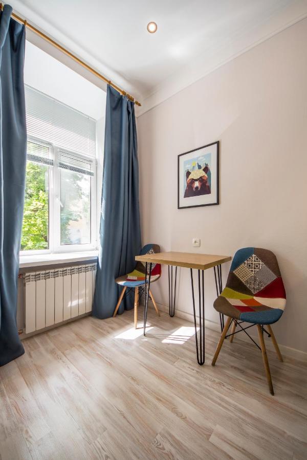 Design Apartments On Velyka Vasylkivska 42 Kiev Extérieur photo
